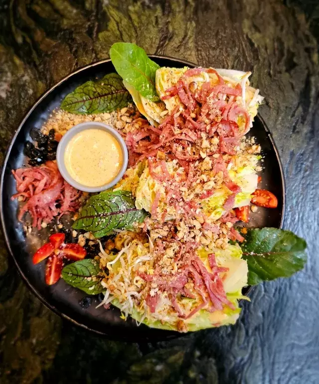 تصویر سالاد مخصوص